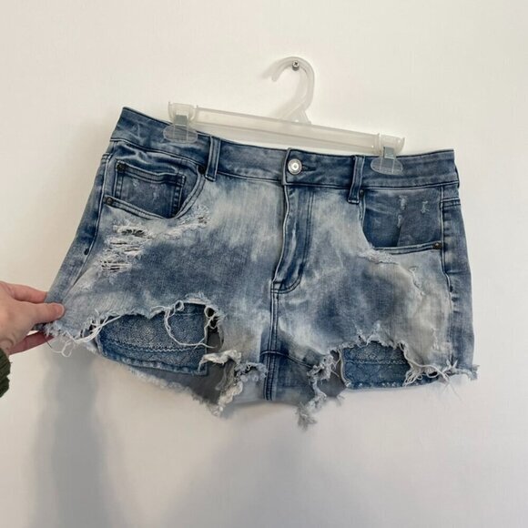 AMERICAN EAGLE 360 Super Stretch AEO Denim x4 Hi-Rise Shortie Acid Wash Ripped - Picture 11 of 15